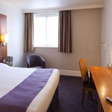 Premier Inn Κόλτσεστερ Εξωτερικό φωτογραφία